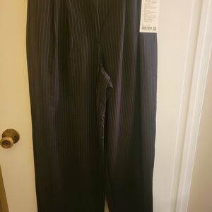 Lululemon Daydrift High-Rise Wide-Leg Trouser Regular. Size large.